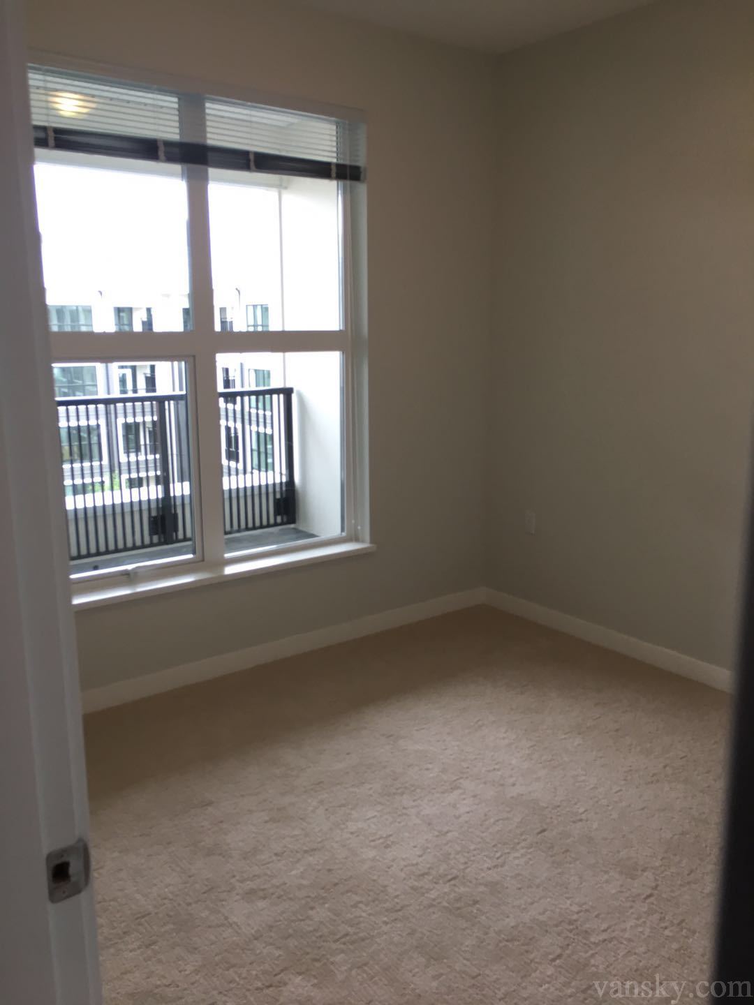 220301220244_Master Br.JPG